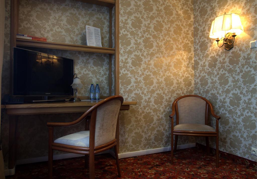 Hotel 프우크 외부 사진